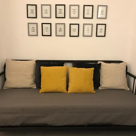 Апартаменты Oura Beach